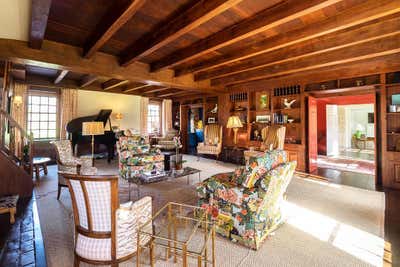  Country Family Home Living Room. Drakes Corner by Glen Fries Associates.