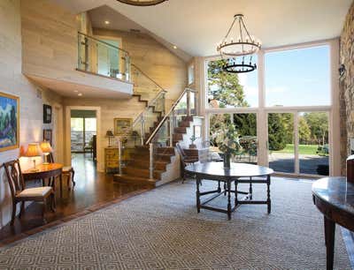  Rustic Family Home Entry and Hall. Rolling Hill by Glen Fries Associates.