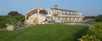  Coastal Family Home Exterior. Squibnocket by Glen Fries Associates.