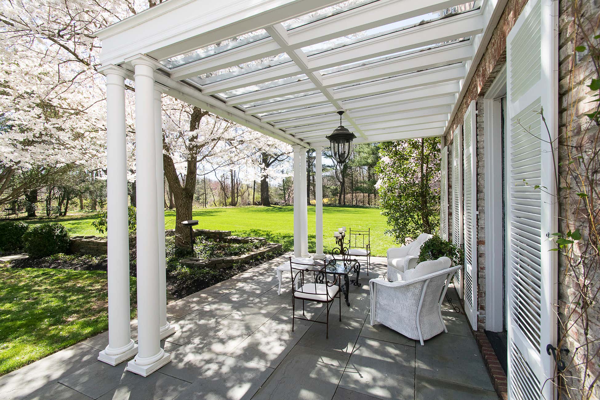English Country Patio and Deck