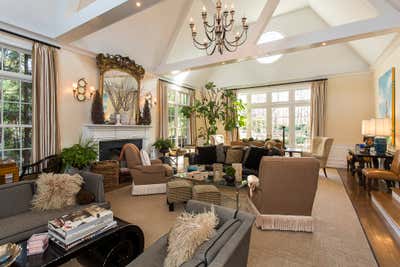  Traditional Family Home Living Room. Rosedale by Glen Fries Associates.