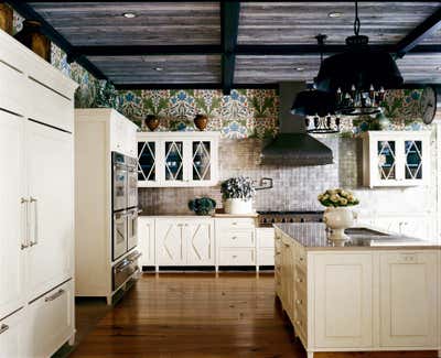  Traditional Family Home Kitchen. Northshore Estate by Stephen Sills Associates.