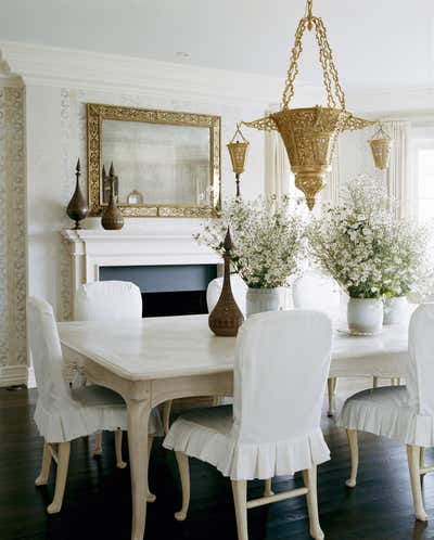 English Country Country House Dining Room. Country House by Stephen Sills Associates.