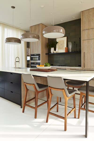  Mid-Century Modern Family Home Kitchen. Vero Beach by Dumais ID.