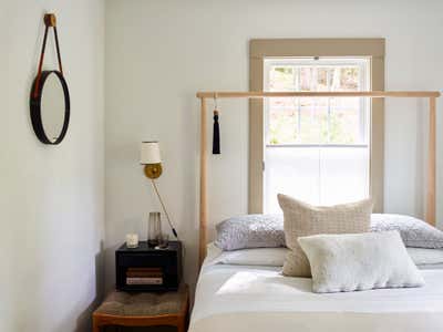  Minimalist Scandinavian Country House Bedroom. Litchfield by Dumais ID.
