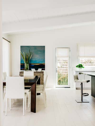  Coastal Beach House Dining Room. Belvedere Summer Residence by ECHE.