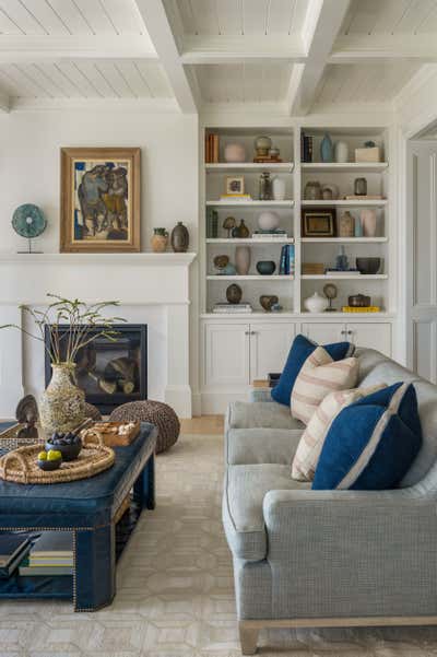  Coastal Vacation Home Living Room. Coastline Cape by Nina Farmer Interiors.