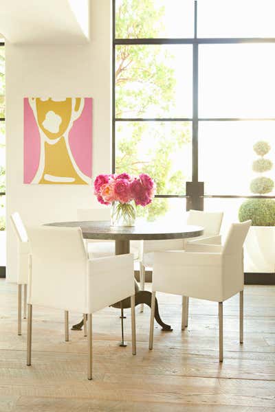  Contemporary Family Home Dining Room. Trophy Hills by Taylor Borsari Inc..