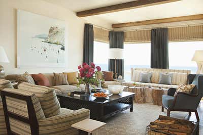  Coastal Family Home Living Room. Lagunita by Taylor Borsari Inc..