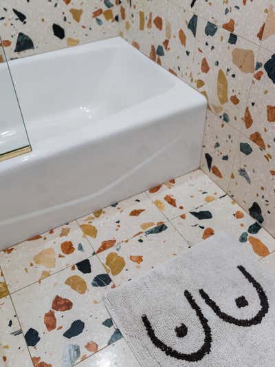  Minimalist Apartment Bathroom. 88 Bleecker St by Tali Roth Designs.