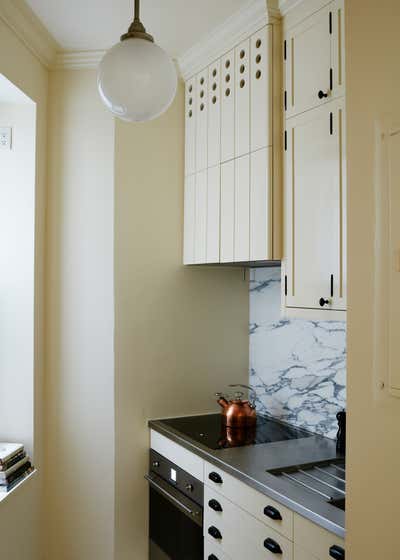  Contemporary Apartment Kitchen. Chelsea Apartment by Billy Cotton.