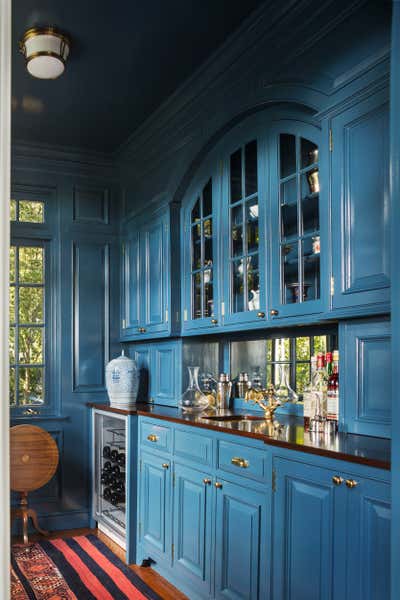  Country Country House Pantry. Vista Del Porto by Betsy Shiverick Interiors, Ltd..