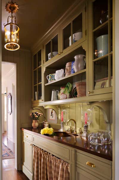  Country Country House Pantry. Vista Del Porto by Betsy Shiverick Interiors, Ltd..