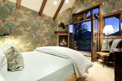  Country Vacation Home Bedroom. Aspen by Betsy Shiverick Interiors, Ltd..