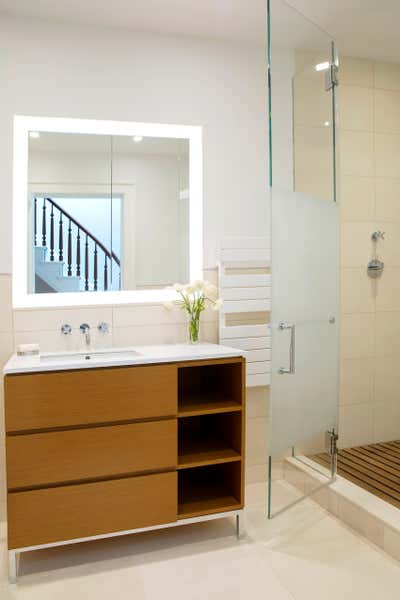  Mid-Century Modern Family Home Bathroom. East 84th, Upper East Side by Fawn Galli Interiors.