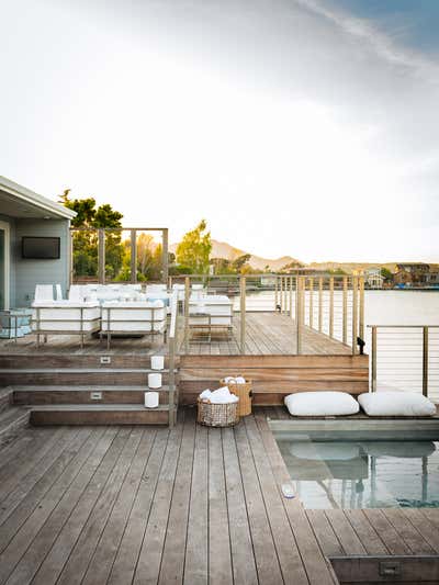  Coastal Beach House Patio and Deck. Belvedere Summer Residence by ECHE.