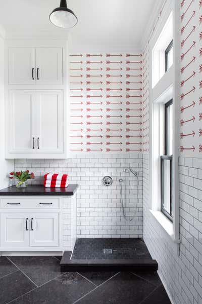  Country Storage Room and Closet. Upstate Farmhouse by Chango & Co..