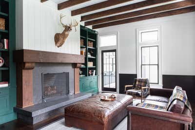  Country Family Home Office and Study. Upstate Farmhouse by Chango & Co..