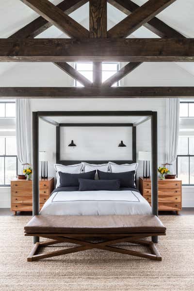 Country Family Home Bedroom. Upstate Farmhouse by Chango & Co..