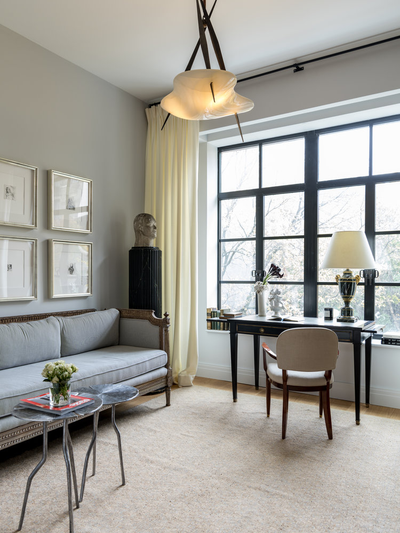  Traditional Apartment Office and Study. Soho Townhouse by Patrick McGrath Design.