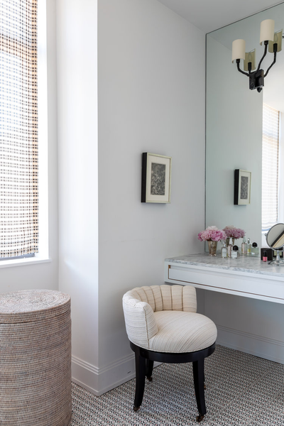  Eclectic Apartment Bathroom. Chelsea High-Rise by Patrick McGrath Design.