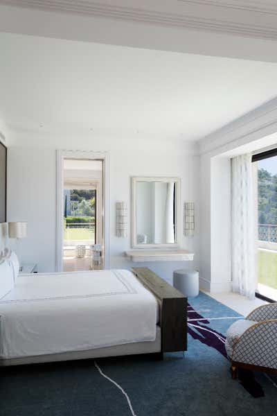  Coastal Vacation Home Bedroom. Cannes Home by Collett-Zarzycki Ltd.