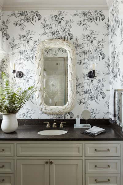  English Country Bathroom. Sagaponack by Josh Greene Design.
