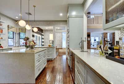  Transitional Family Home Kitchen. Great Hills  by Turnstyle Design.
