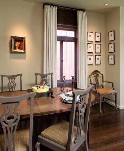  Transitional Family Home Dining Room. City Pied-à-Terre by Martin Young Design.
