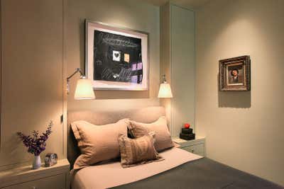  Transitional Family Home Bedroom. City Pied-à-Terre by Martin Young Design.