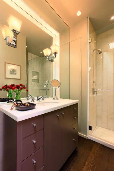  Transitional Family Home Bathroom. City Pied-à-Terre by Martin Young Design.