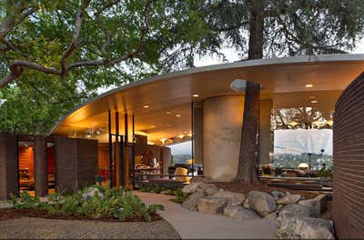 Mid-Century Modern Exterior. Silvertop by Jamie Bush + Co..