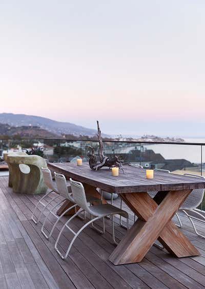  Modern Beach House Patio and Deck. Malibu Retreat by Jamie Bush + Co..