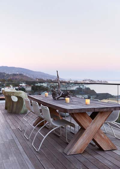 Modern Beach House Patio and Deck. Malibu Retreat by Jamie Bush + Co..