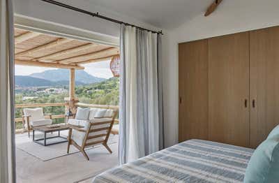 Coastal Vacation Home Bedroom. Sardinia by Todhunter Earle Interiors.