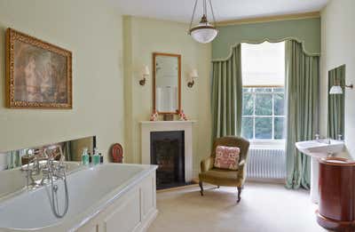  English Country Country House Bathroom. Madresfield Court by Todhunter Earle Interiors.