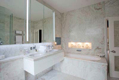  Contemporary Family Home Bathroom. London Town House by Siobhan Loates Design LTD.