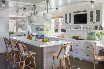  Coastal Vacation Home Kitchen. Manhattan Beach Family Home  by Jeff Andrews - Design.