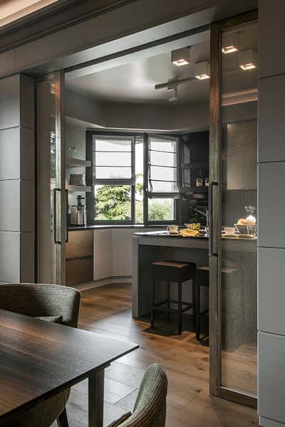  Contemporary Family Home Kitchen. Trait d'Union by Pelizzari Studio.