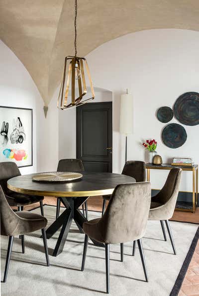  Contemporary Apartment Dining Room. Sotto le antiche volte by Pelizzari Studio.