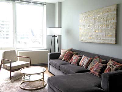  Minimalist Apartment Living Room. LONG ISLAND CITY by VERDOIER.