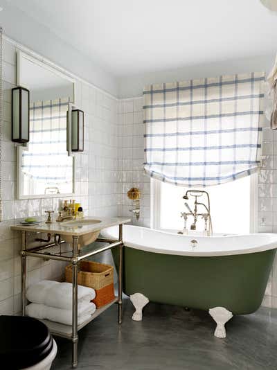  British Colonial Bathroom. Riverside Townhouse  by Beata Heuman Ltd.