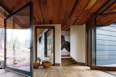 Contemporary Vacation Home Entry and Hall. Martis Camp Residence by Leverone Design Inc.