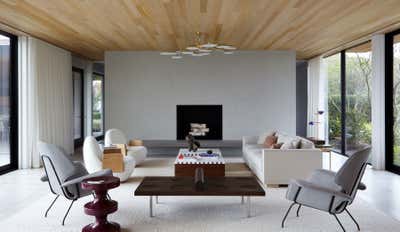 Contemporary Beach House Living Room. Southampton Beach House by Damon Liss Design.