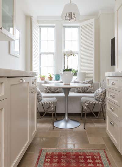  Traditional Apartment Kitchen. New York Apartment by Ginger Barber Interior Design.