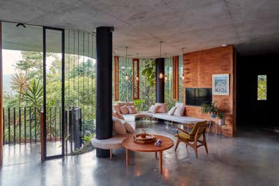  Tropical Living Room. Planchonella House by Jesse Bennett Studio.