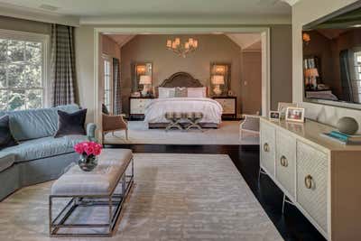  Transitional Family Home Bedroom. Willowick Residence by Laura U Inc..