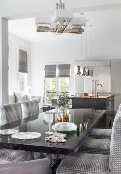  Contemporary Family Home Dining Room. Portland Residence by Laura U Inc..