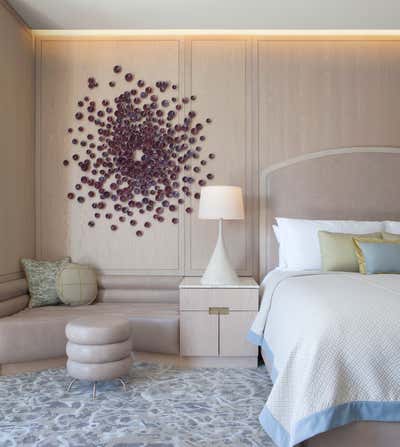  Contemporary Transitional Hotel Bedroom. Cosmopolitan of Las Vegas - Boulevard Penthouses by Daun Curry Design Studio.