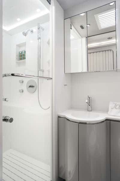  Contemporary Transportation Bathroom. Private Coach by Joe Serrins Architecture Studio.